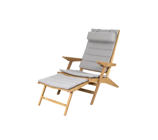 Flip deck chair