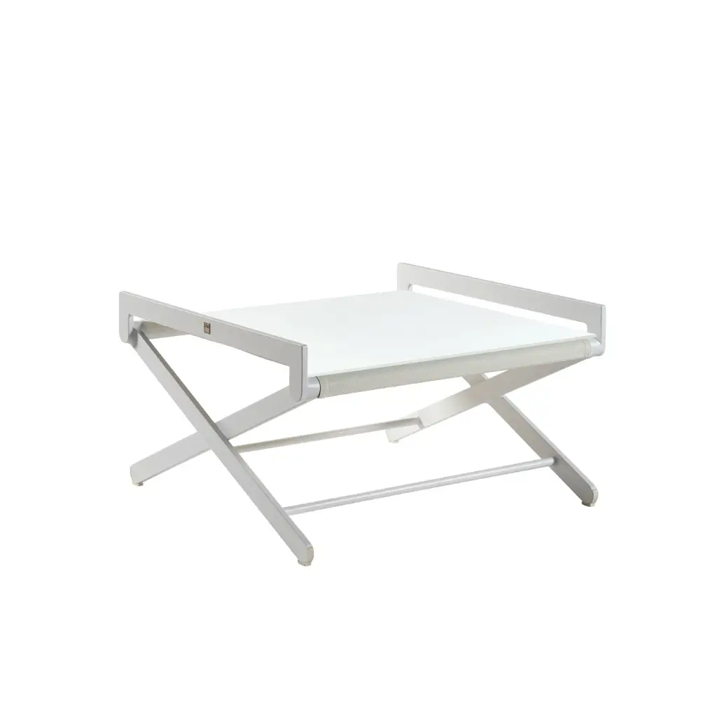 Oskar Side table –