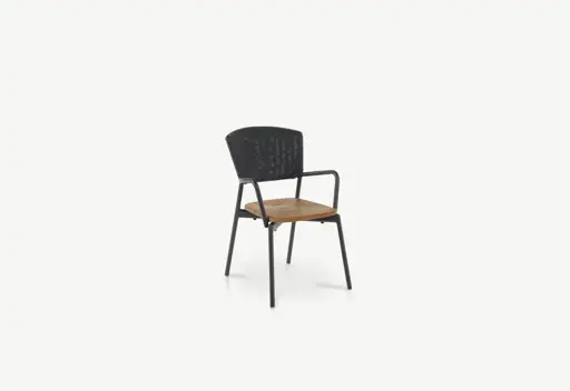 Armchair Piper 021