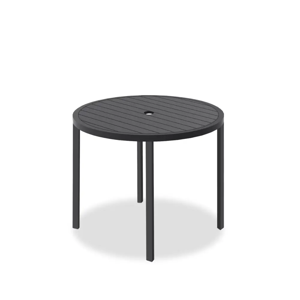 Saint Barts Round Table